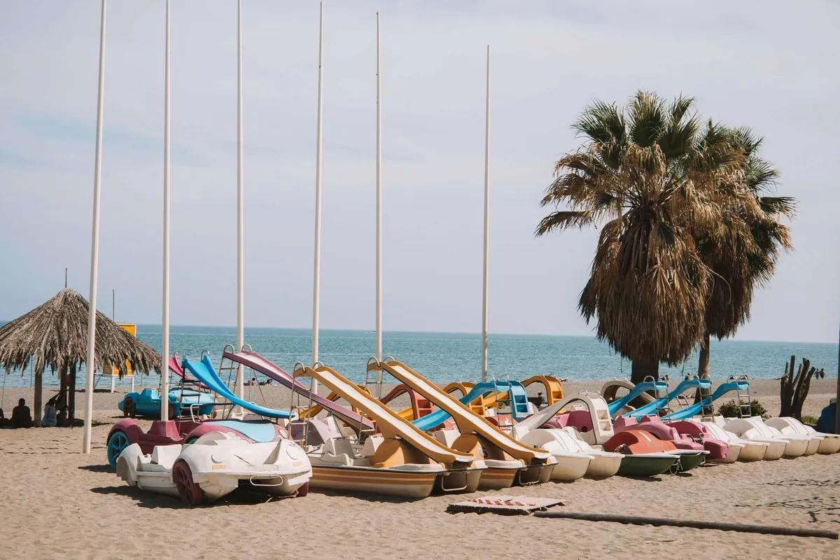 Málaga, Spain — Praktika